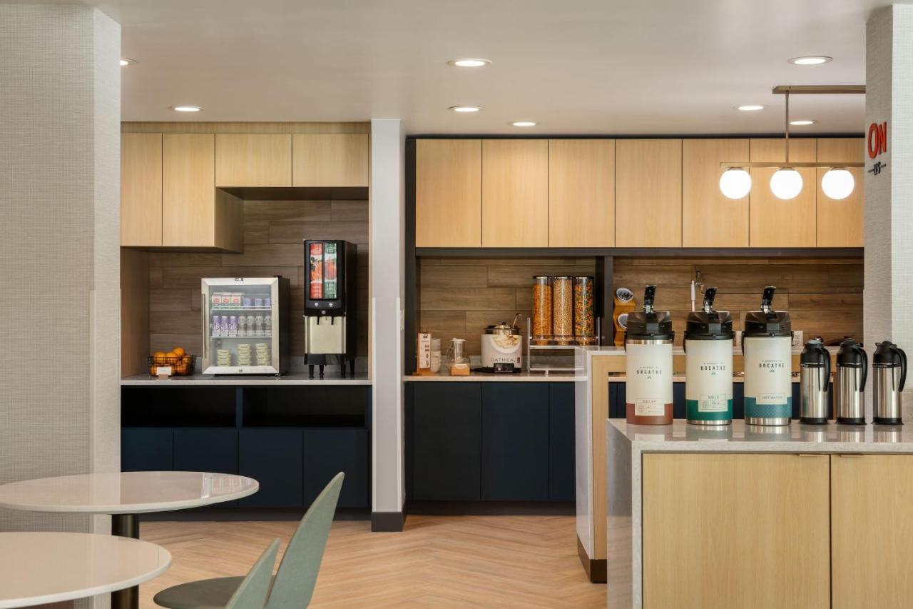 Towneplace Suites By Marriott Denver North Thornton Bagian luar foto