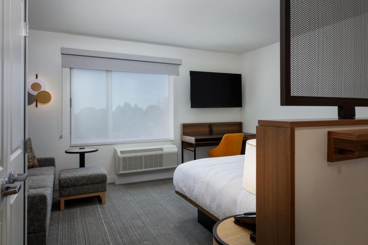 Towneplace Suites By Marriott Denver North Thornton Bagian luar foto